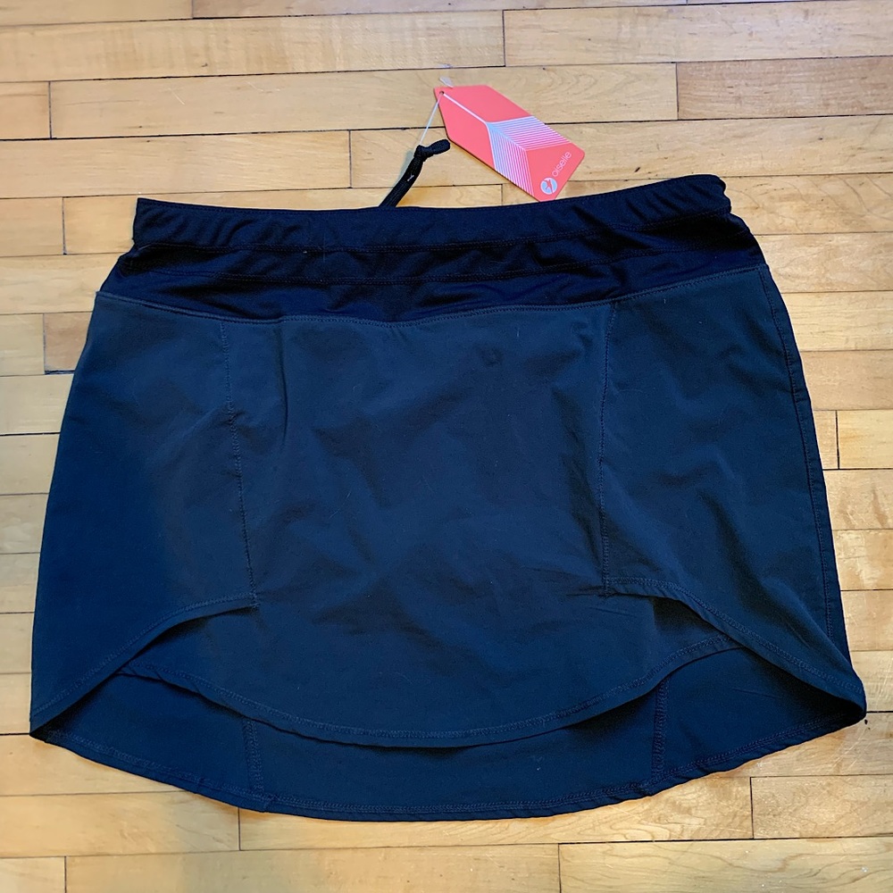 Oiselle Athletic Skirt Women’s Size 8: NEW